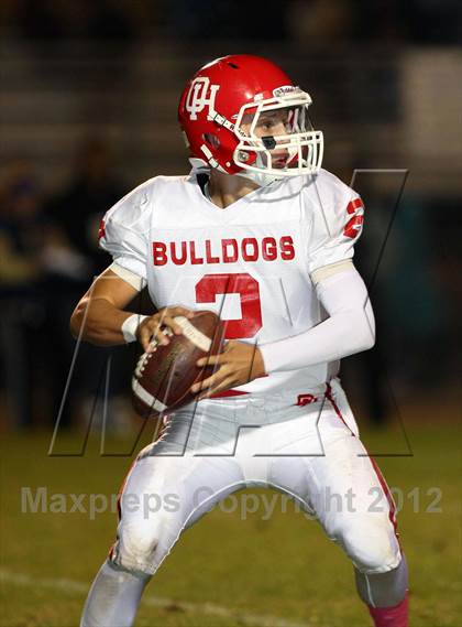 Thumbnail 2 in Oak Hills @ Serrano photogallery.