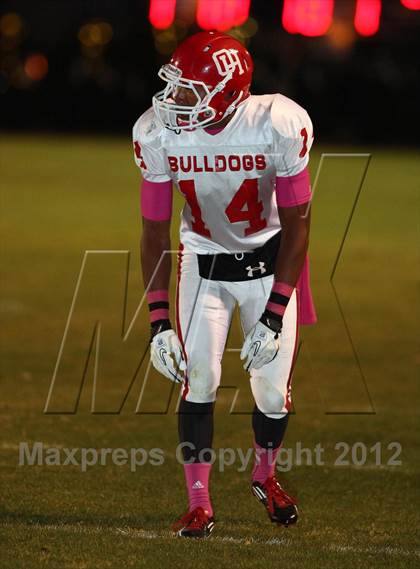 Thumbnail 2 in Oak Hills @ Serrano photogallery.