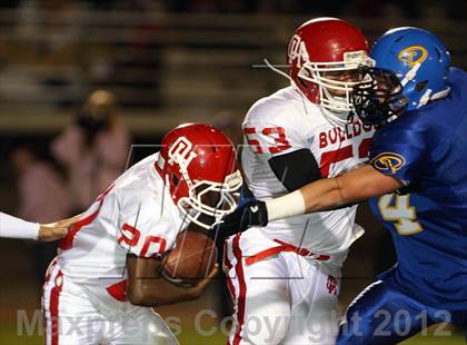 Thumbnail 2 in Oak Hills @ Serrano photogallery.