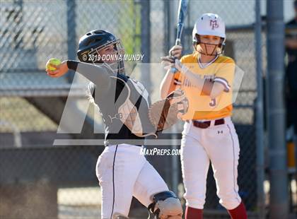 Thumbnail 1 in Highland @ Mountain Pointe photogallery.