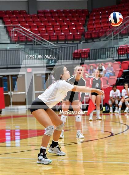 Thumbnail 3 in Keller @ Coppell photogallery.