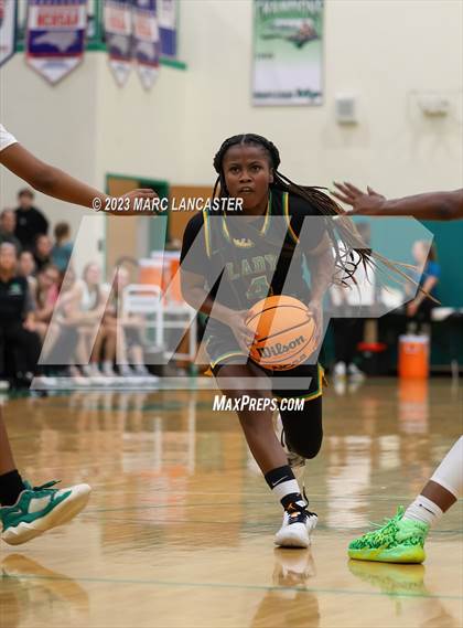Thumbnail 2 in Richmond @ Myers Park photogallery.