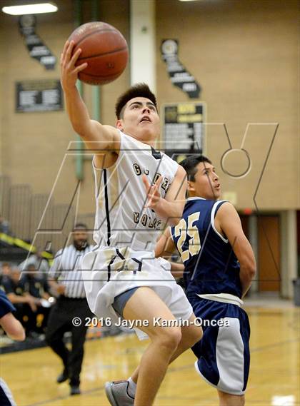 Thumbnail 1 in South El Monte @ Golden Valley (D3 Round1) photogallery.