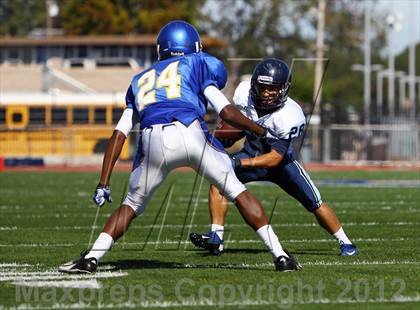 Thumbnail 1 in JV: Bellarmine @ Serra [Junipero] photogallery.