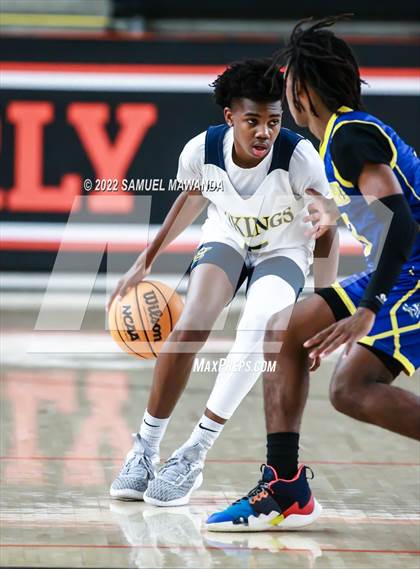 Thumbnail 3 in Campbell Hall vs  St. Bernard  (Beverly Hills Tournament) photogallery.