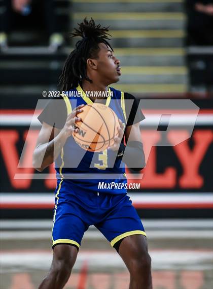 Thumbnail 2 in Campbell Hall vs  St. Bernard  (Beverly Hills Tournament) photogallery.