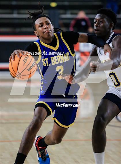 Thumbnail 2 in Campbell Hall vs  St. Bernard  (Beverly Hills Tournament) photogallery.