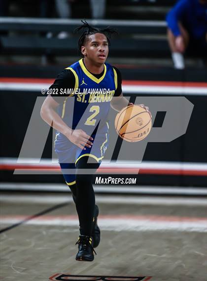 Thumbnail 2 in Campbell Hall vs  St. Bernard  (Beverly Hills Tournament) photogallery.