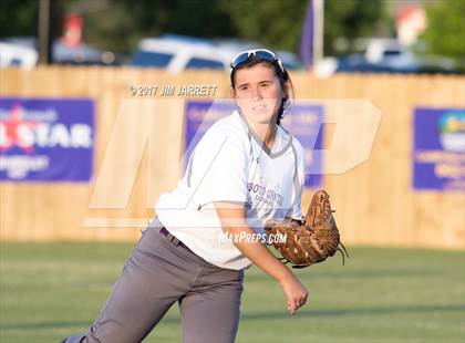 Thumbnail 1 in DeSoto Central vs. Tupelo photogallery.