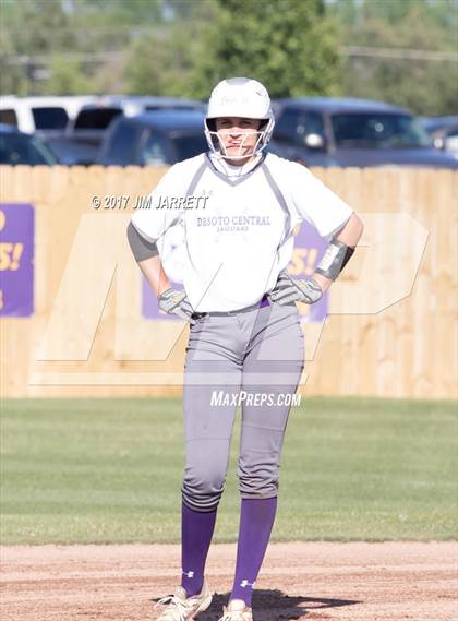 Thumbnail 1 in DeSoto Central vs. Tupelo photogallery.