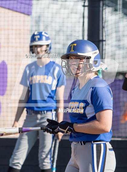 Thumbnail 2 in DeSoto Central vs. Tupelo photogallery.