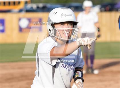 Thumbnail 3 in DeSoto Central vs. Tupelo photogallery.