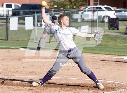 Thumbnail 3 in DeSoto Central vs. Tupelo photogallery.
