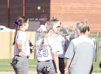 Thumbnail 2 in DeSoto Central vs. Tupelo photogallery.