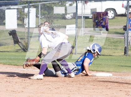 Thumbnail 1 in DeSoto Central vs. Tupelo photogallery.