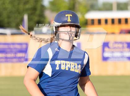 Thumbnail 1 in DeSoto Central vs. Tupelo photogallery.