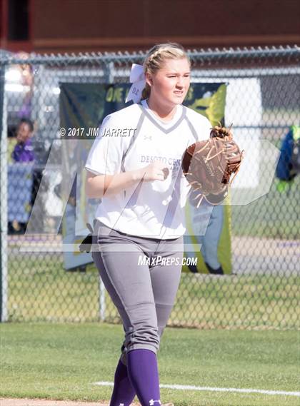 Thumbnail 1 in DeSoto Central vs. Tupelo photogallery.