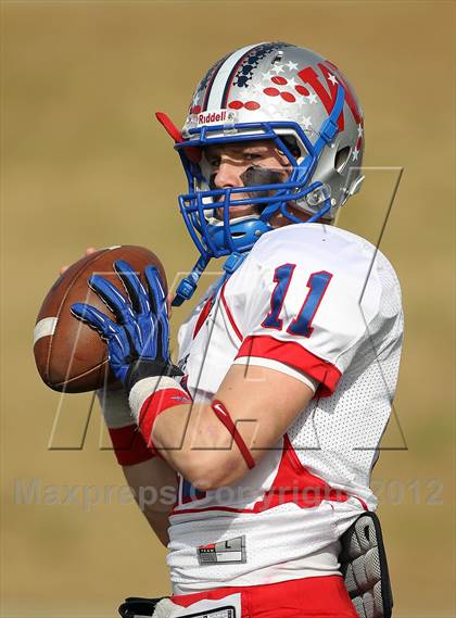 Thumbnail 3 in Cedar Hill vs. Westlake (UIL 5A Division 2 Semifinal Playoff) photogallery.