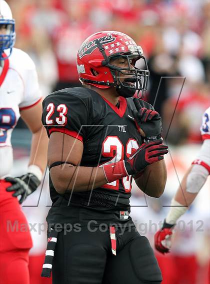 Thumbnail 1 in Cedar Hill vs. Westlake (UIL 5A Division 2 Semifinal Playoff) photogallery.