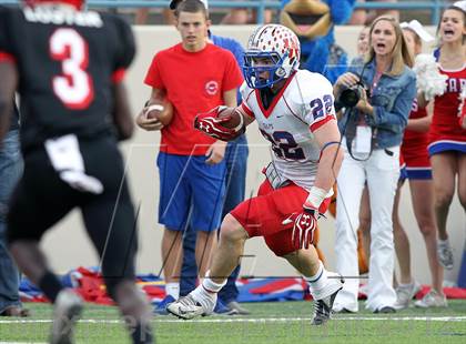 Thumbnail 3 in Cedar Hill vs. Westlake (UIL 5A Division 2 Semifinal Playoff) photogallery.