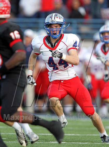 Thumbnail 1 in Cedar Hill vs. Westlake (UIL 5A Division 2 Semifinal Playoff) photogallery.