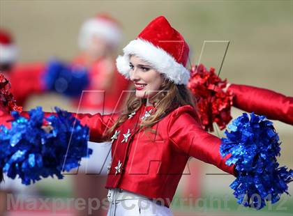 Thumbnail 1 in Cedar Hill vs. Westlake (UIL 5A Division 2 Semifinal Playoff) photogallery.