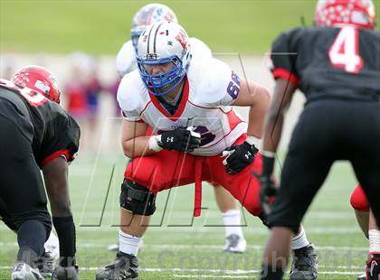 Thumbnail 2 in Cedar Hill vs. Westlake (UIL 5A Division 2 Semifinal Playoff) photogallery.