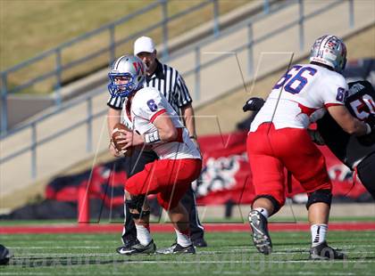 Thumbnail 3 in Cedar Hill vs. Westlake (UIL 5A Division 2 Semifinal Playoff) photogallery.
