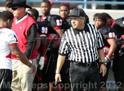 Thumbnail 2 in Cedar Hill vs. Westlake (UIL 5A Division 2 Semifinal Playoff) photogallery.