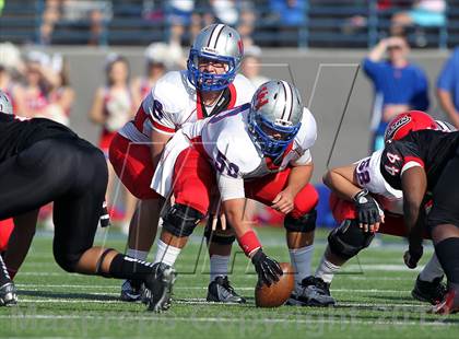 Thumbnail 1 in Cedar Hill vs. Westlake (UIL 5A Division 2 Semifinal Playoff) photogallery.
