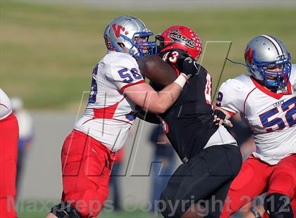 Thumbnail 2 in Cedar Hill vs. Westlake (UIL 5A Division 2 Semifinal Playoff) photogallery.
