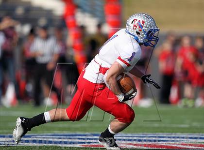Thumbnail 2 in Cedar Hill vs. Westlake (UIL 5A Division 2 Semifinal Playoff) photogallery.
