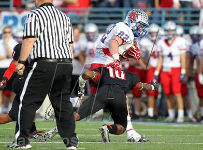 Thumbnail 1 in Cedar Hill vs. Westlake (UIL 5A Division 2 Semifinal Playoff) photogallery.