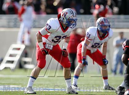 Thumbnail 3 in Cedar Hill vs. Westlake (UIL 5A Division 2 Semifinal Playoff) photogallery.