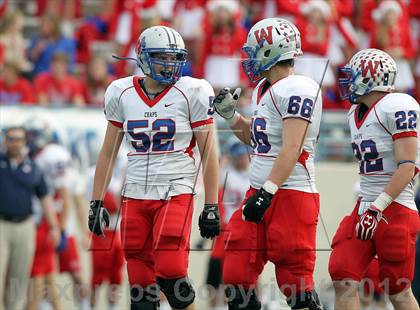 Thumbnail 2 in Cedar Hill vs. Westlake (UIL 5A Division 2 Semifinal Playoff) photogallery.