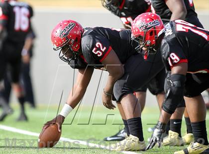 Thumbnail 3 in Cedar Hill vs. Westlake (UIL 5A Division 2 Semifinal Playoff) photogallery.