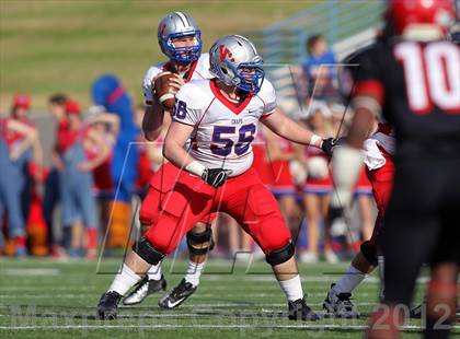 Thumbnail 3 in Cedar Hill vs. Westlake (UIL 5A Division 2 Semifinal Playoff) photogallery.