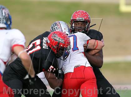 Thumbnail 3 in Cedar Hill vs. Westlake (UIL 5A Division 2 Semifinal Playoff) photogallery.