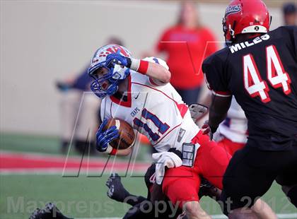 Thumbnail 3 in Cedar Hill vs. Westlake (UIL 5A Division 2 Semifinal Playoff) photogallery.