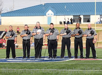 Thumbnail 3 in Cedar Hill vs. Westlake (UIL 5A Division 2 Semifinal Playoff) photogallery.