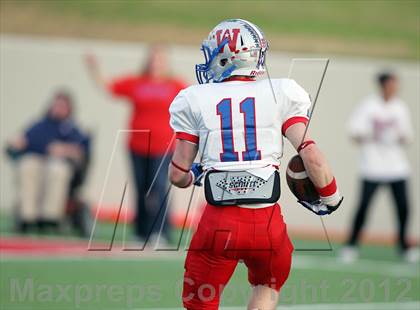 Thumbnail 1 in Cedar Hill vs. Westlake (UIL 5A Division 2 Semifinal Playoff) photogallery.