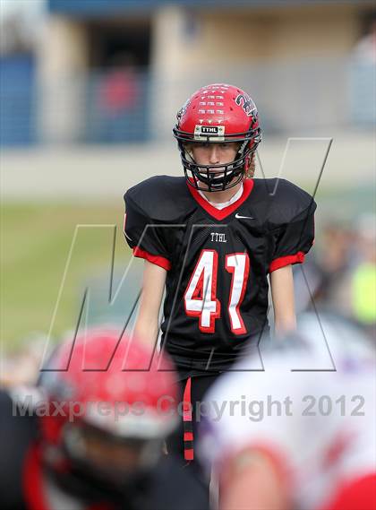 Thumbnail 3 in Cedar Hill vs. Westlake (UIL 5A Division 2 Semifinal Playoff) photogallery.