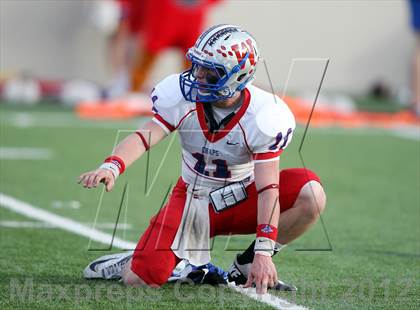 Thumbnail 3 in Cedar Hill vs. Westlake (UIL 5A Division 2 Semifinal Playoff) photogallery.
