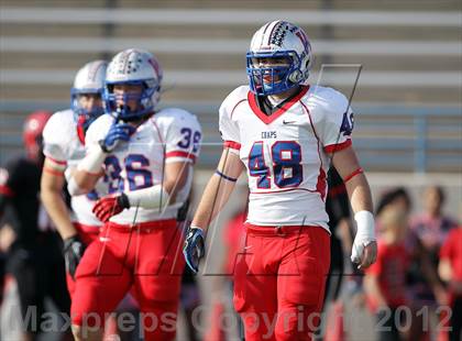 Thumbnail 2 in Cedar Hill vs. Westlake (UIL 5A Division 2 Semifinal Playoff) photogallery.