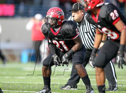 Thumbnail 2 in Cedar Hill vs. Westlake (UIL 5A Division 2 Semifinal Playoff) photogallery.