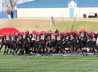 Thumbnail 1 in Cedar Hill vs. Westlake (UIL 5A Division 2 Semifinal Playoff) photogallery.
