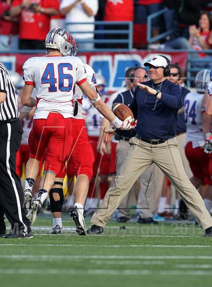Thumbnail 1 in Cedar Hill vs. Westlake (UIL 5A Division 2 Semifinal Playoff) photogallery.