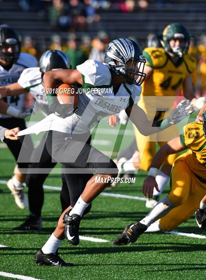 Thumbnail 2 in St. Bernard's vs. San Marin (CIF NCS D4 Quarterfinal) photogallery.