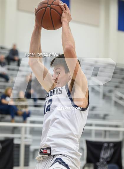 Thumbnail 1 in Reagan [Ronald] vs Boerne-Champion (Spurs High School Showcase) photogallery.