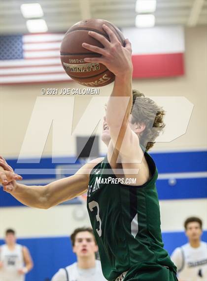 Thumbnail 2 in Reagan [Ronald] vs Boerne-Champion (Spurs High School Showcase) photogallery.